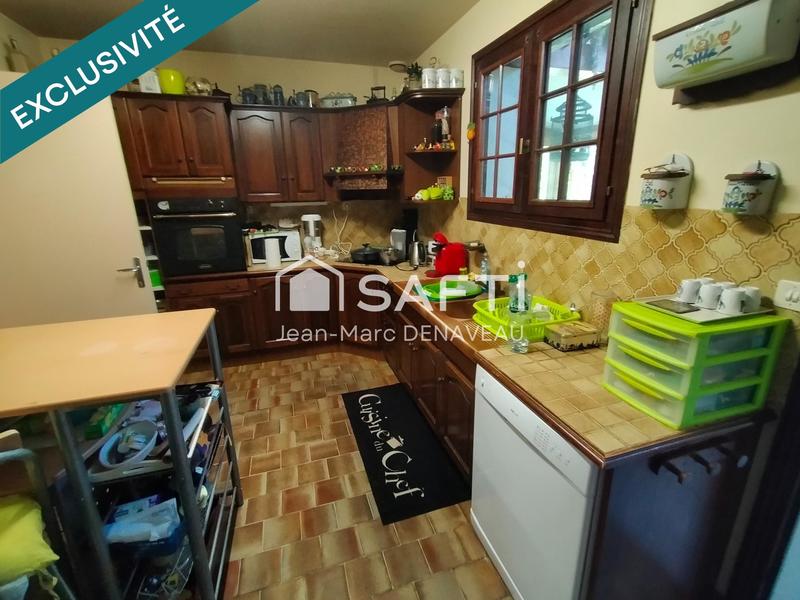 Maison - 201 m² - 6 pièces