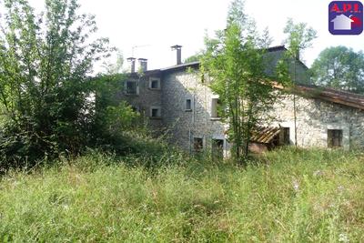 Maison - 278 m² - 5 pièces