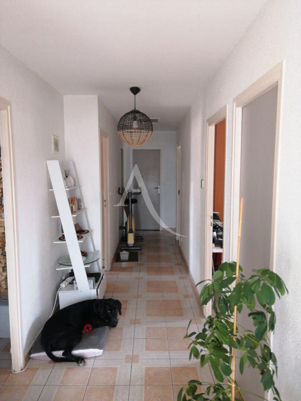 Maison - 99 m² - 4 pièces