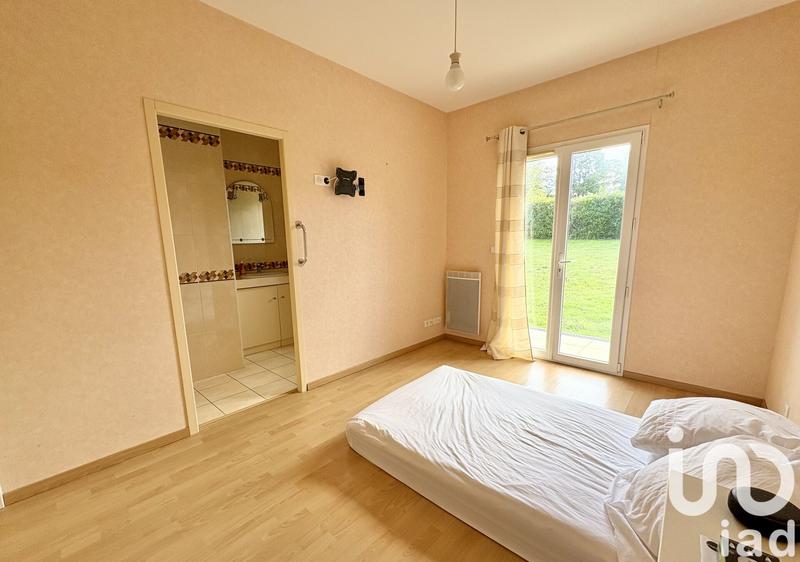 Maison - 224 m² - 8 pièces