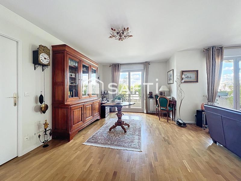 Appartement - 142 m² - 6 pièces