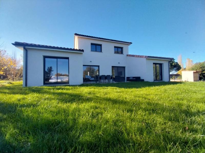 Maison - 153 m² - 6 pièces