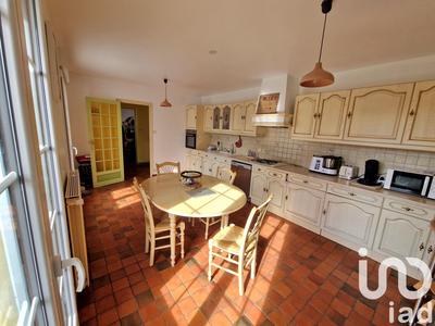 Maison - 153 m² - 8 pièces