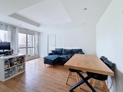 Appartement - 79 m² - 4 pièces