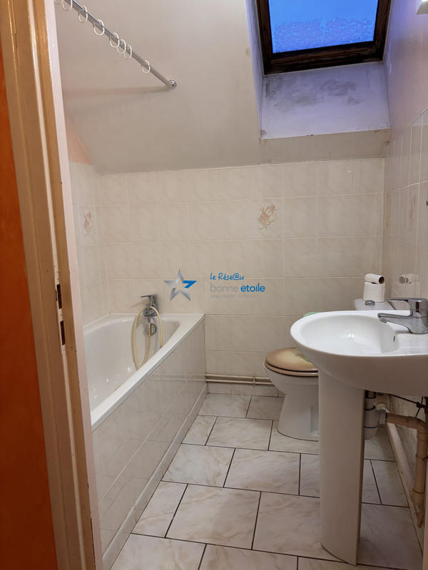 Maison - 139 m² - 7 pièces