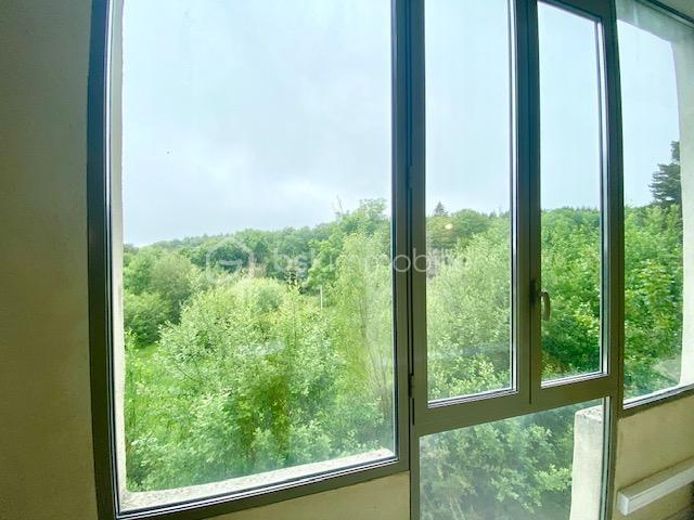 Demeure - 641 m² - 17 pièces