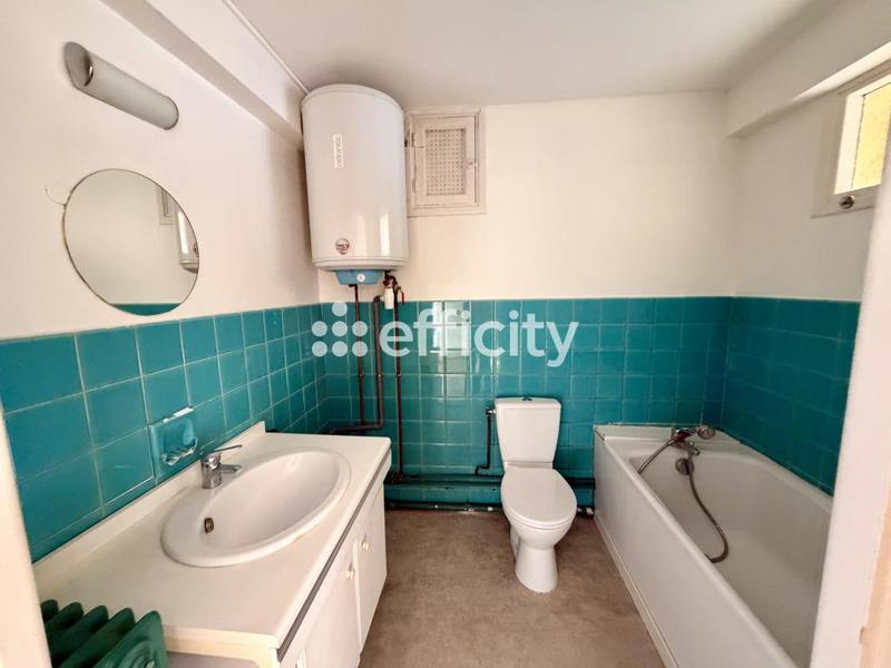 Appartement - 65 m² - 3 pièces