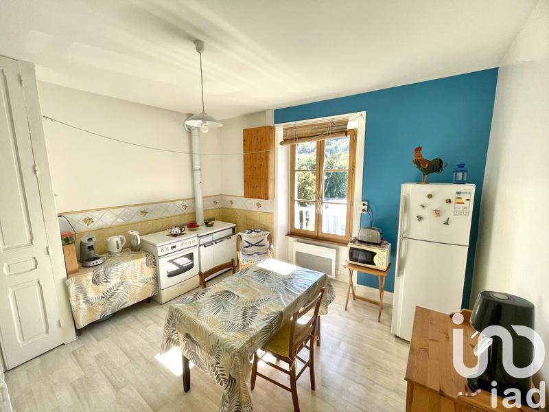 Maison - 197 m² - 8 pièces