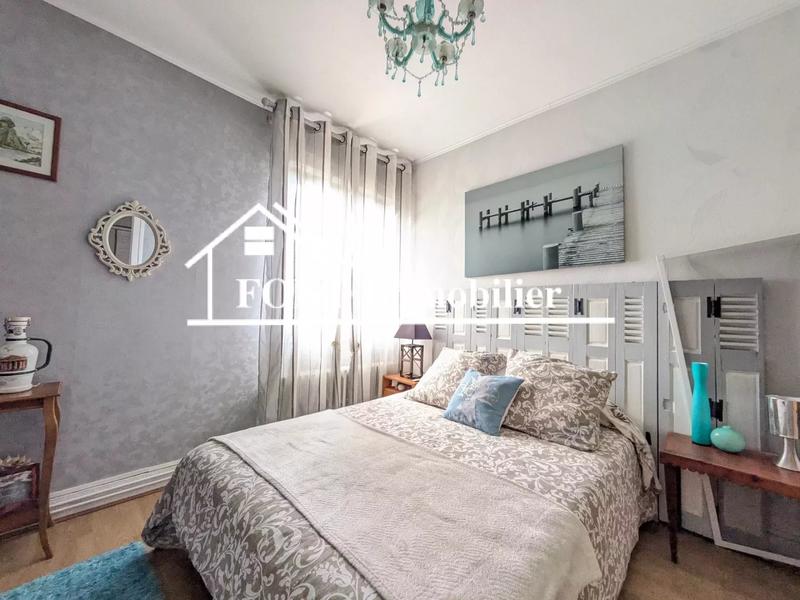 Maison - 104 m² - 5 pièces