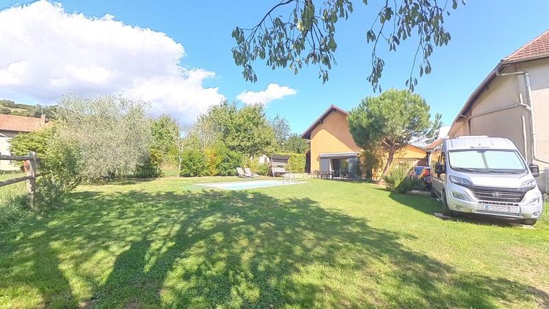 Maison - 120 m² - 4 pièces