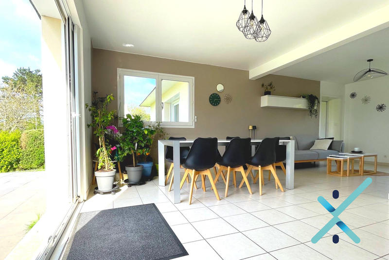 Maison contemporaine - 153 m² - 7 pièces