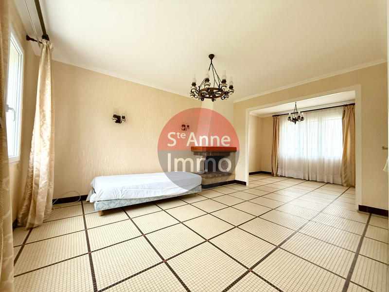 Maison - 85 m² - 5 pièces