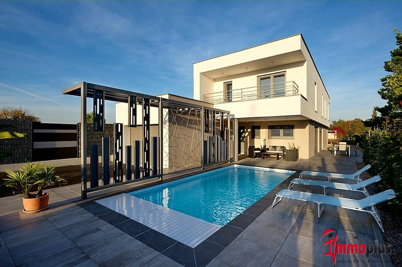 Maison - 192 m² - 6 pièces