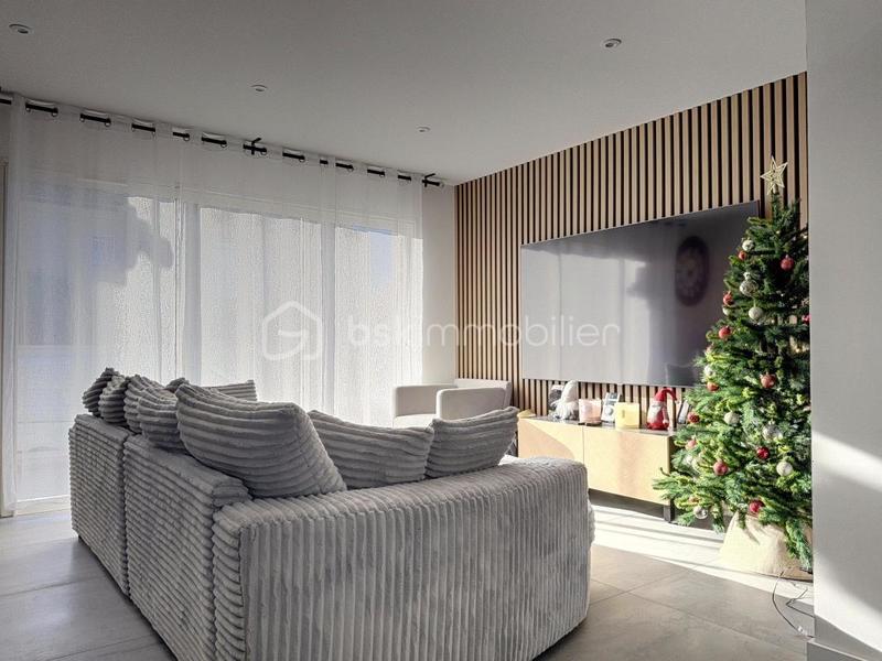 Maison - 87 m² - 4 pièces