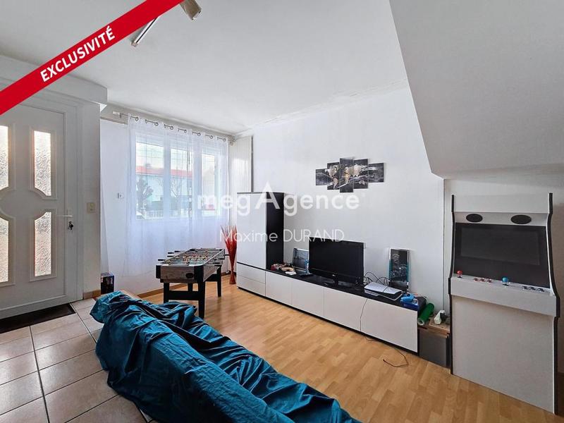 Maison - 182 m² - 9 pièces