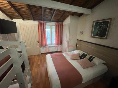 Fonds de commerce - 1 000 m²