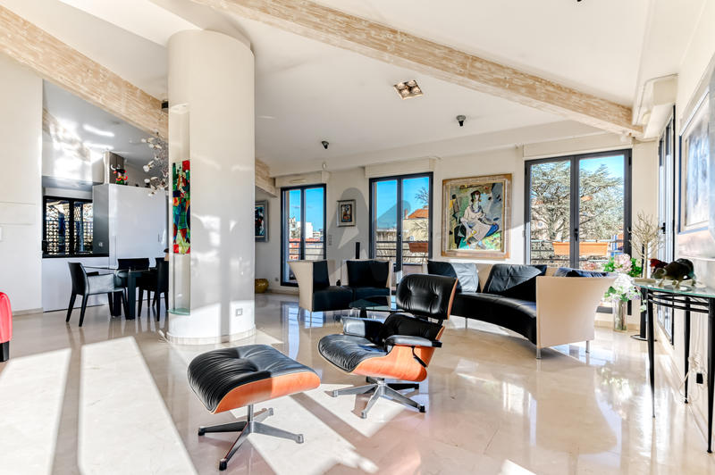 Appartement - 121 m² - 3 pièces