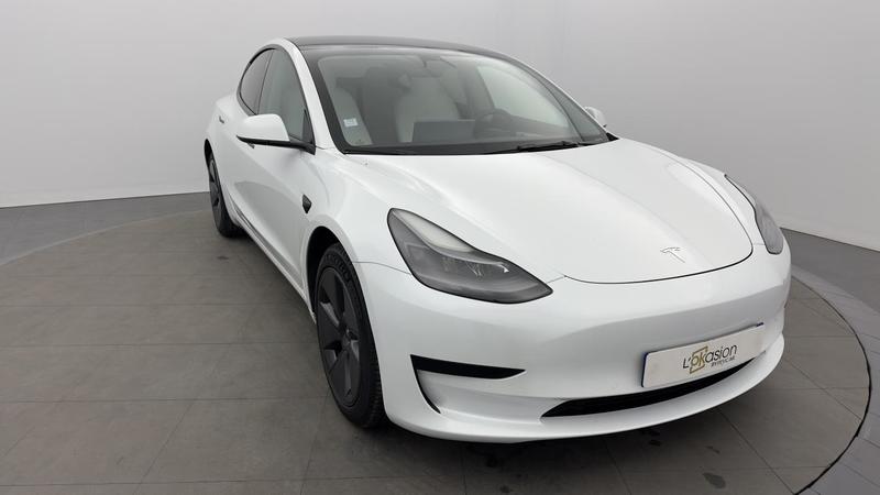Tesla Model 3 Autonomie Standard Plus Rwd