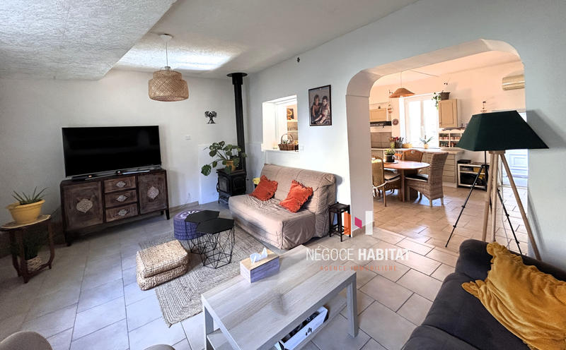 Maison - 184 m² - 8 pièces