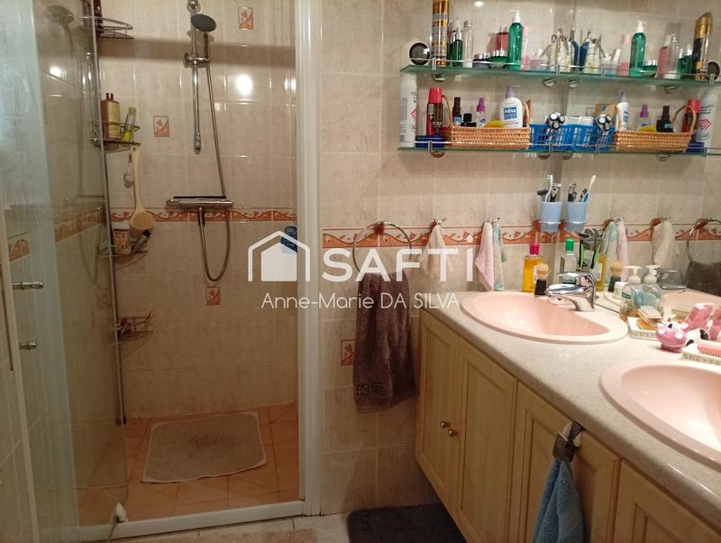 Maison - 141 m² - 6 pièces