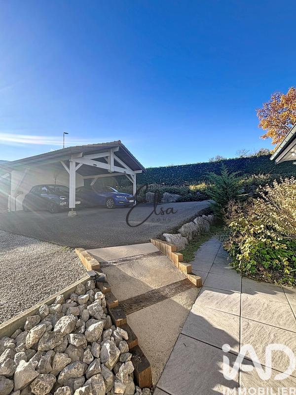 Maison de village - 160 m² - 6 pièces