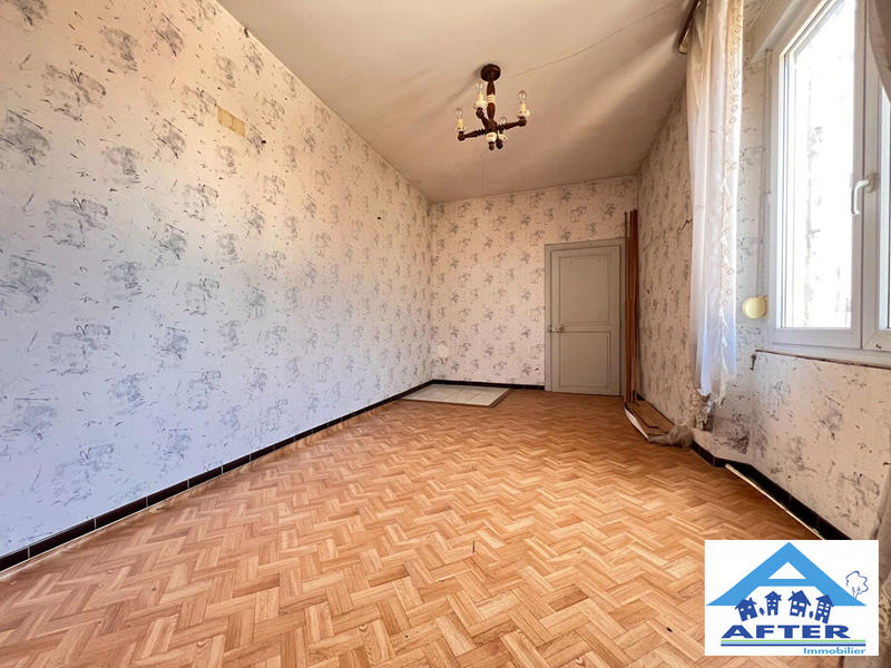 Maison - 161 m² - 7 pièces