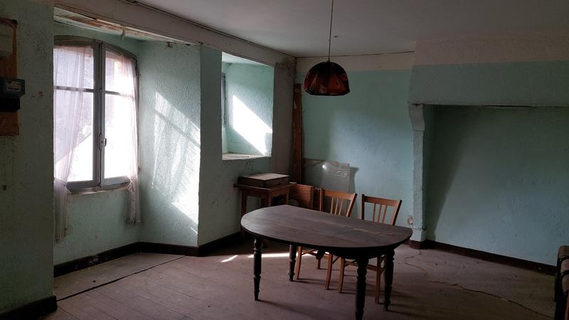 Maison de village - 104 m² - 6 pièces