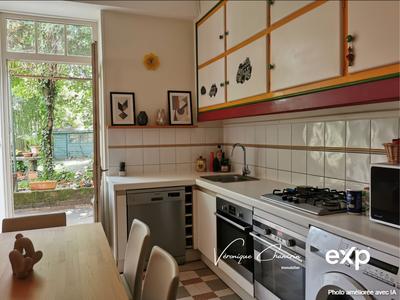 Maison - 198 m² - 7 pièces