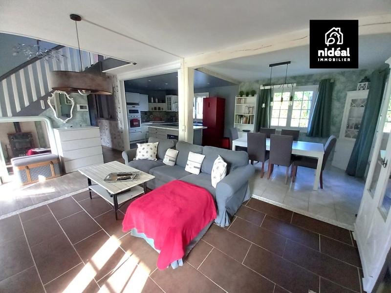 Maison - 103 m² - 5 pièces