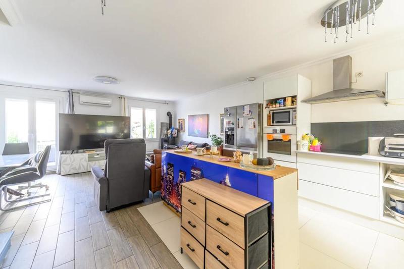 Maison - 126 m² - 6 pièces