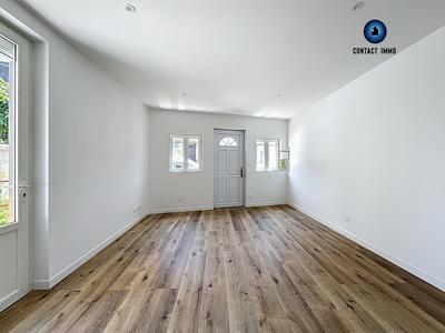 Maison - 80 m² - 3 pièces