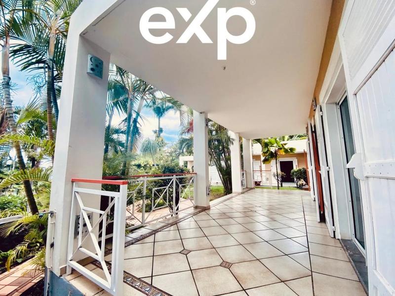 Villa - 245 m² - 7 pièces