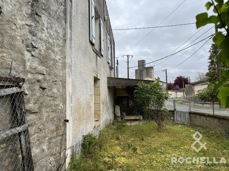 Maison ancienne - 112 m² - 5 pièces