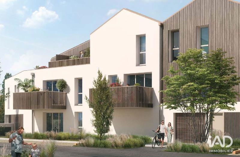 Maison - 96 m² - 4 pièces