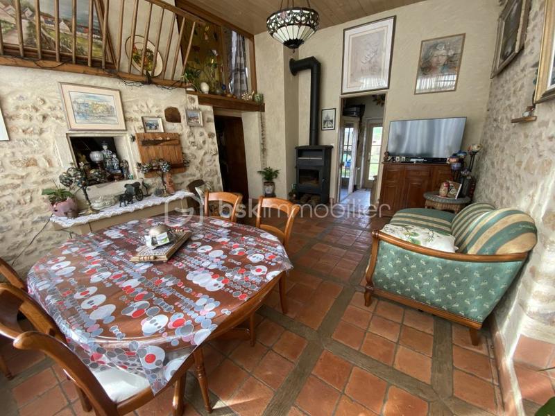 Corps de ferme - 237 m² - 9 pièces