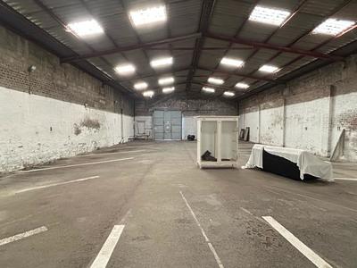 Maison - 285 m² - 1 pièce