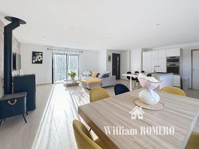 Maison - 103 m² - 4 pièces