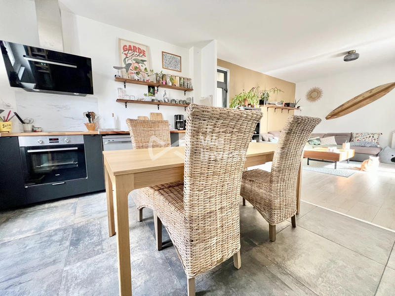 Maison - 88 m² - 5 pièces