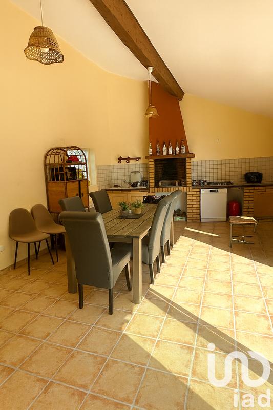 Maison - 160 m² - 6 pièces