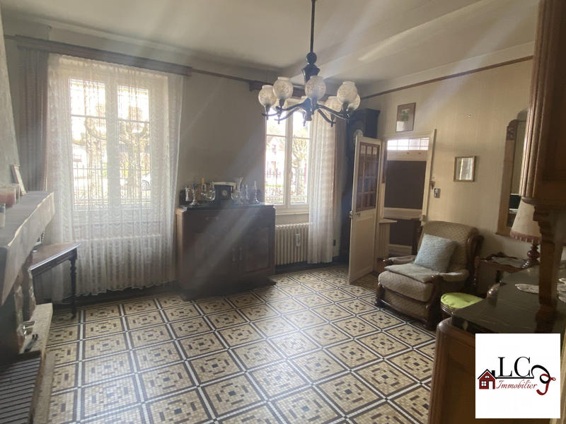 Maison ancienne - 118 m² - 8 pièces