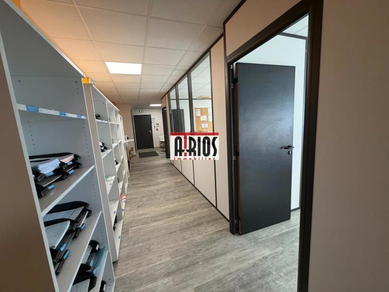 Bureau - 123 m²