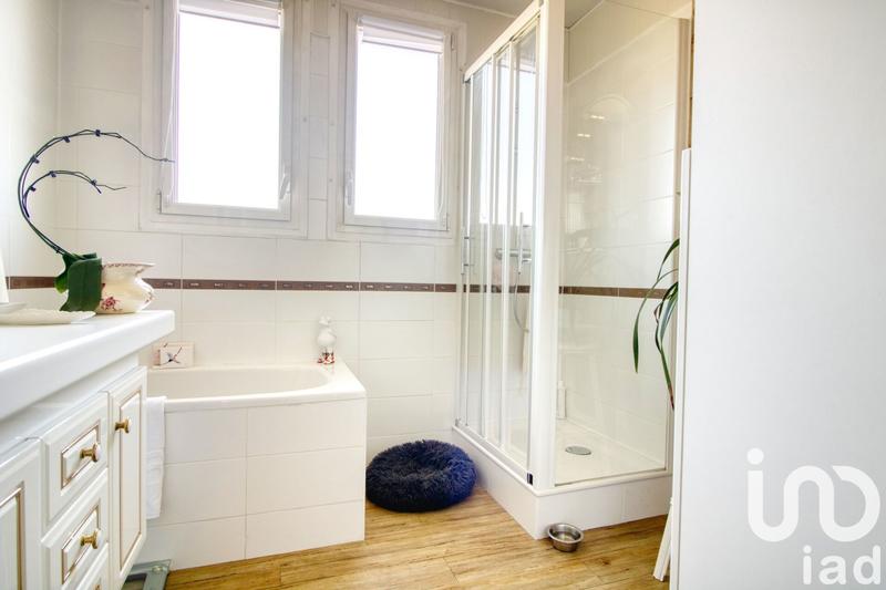 Maison - 74 m² - 4 pièces