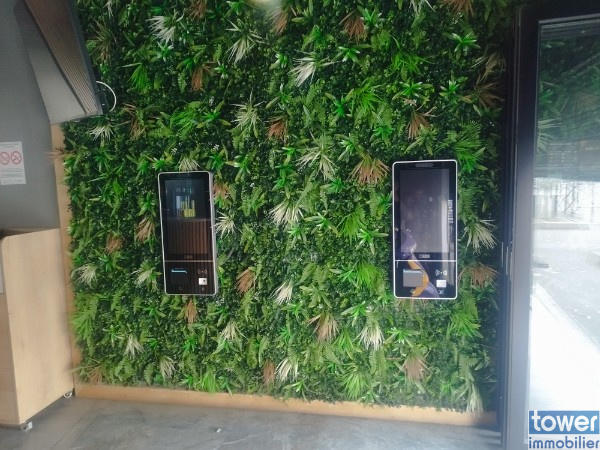 Fonds de commerce - Magasins - 120 m²