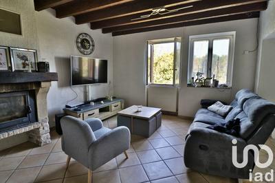 Maison - 199 m² - 8 pièces