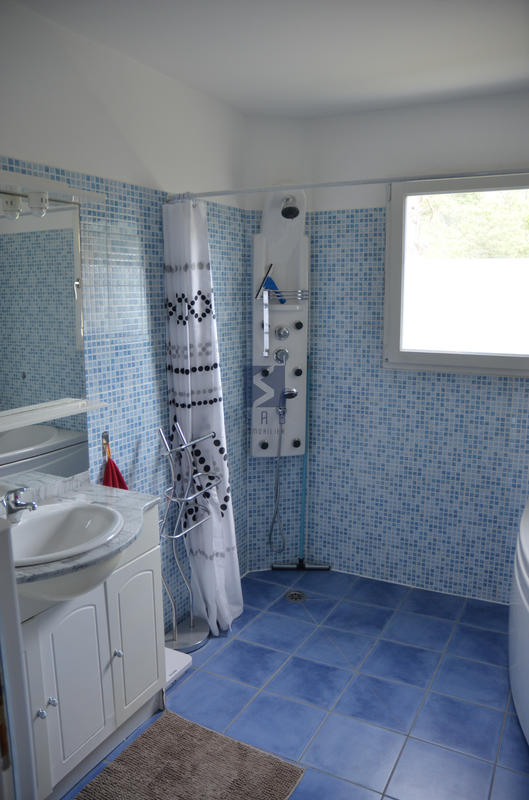 Villa - 120 m² - 6 pièces