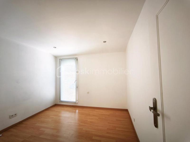 Maison traditionnelle - 100 m² - 5 pièces