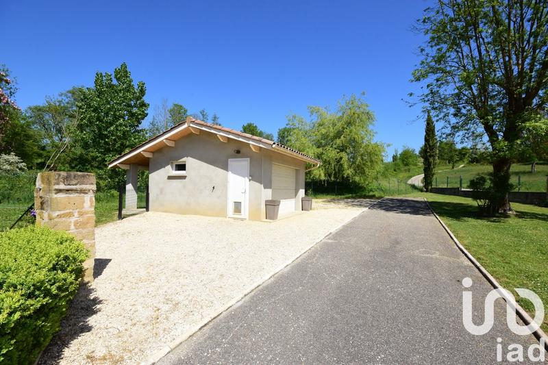 Maison - 185 m² - 6 pièces