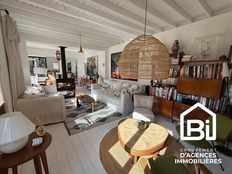 Maison - 96 m² - 4 pièces