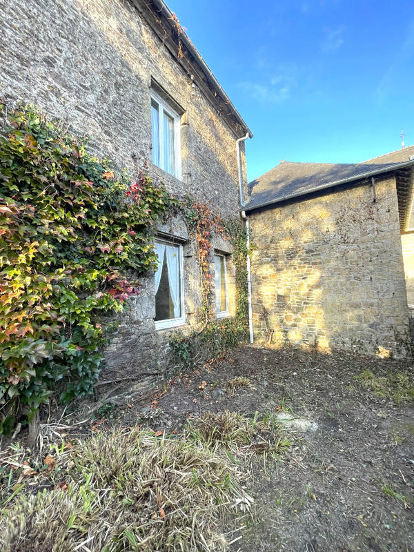 Maison - 121 m² - 5 pièces