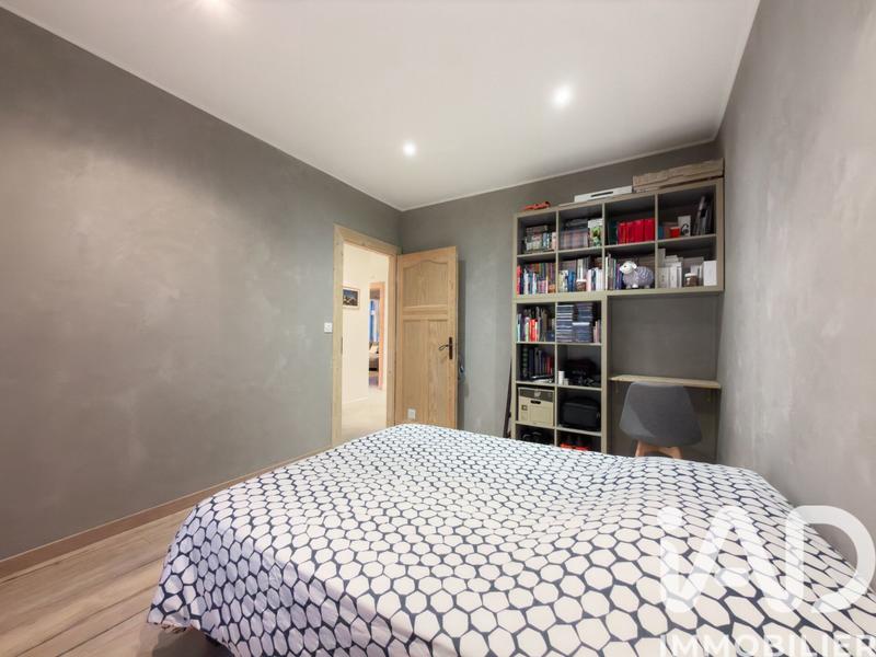 Appartement - 93 m² - 4 pièces